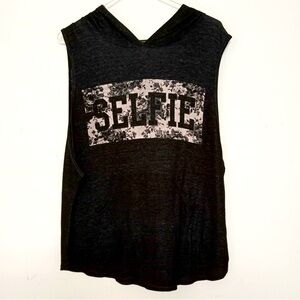 🌞 Flash Mob sleeveless hoodie black & white text says Selfie pockets L